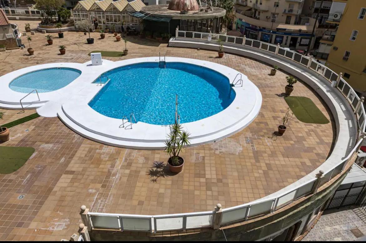 Ferienwohnung Torre Lll Torremolinos Exterior foto